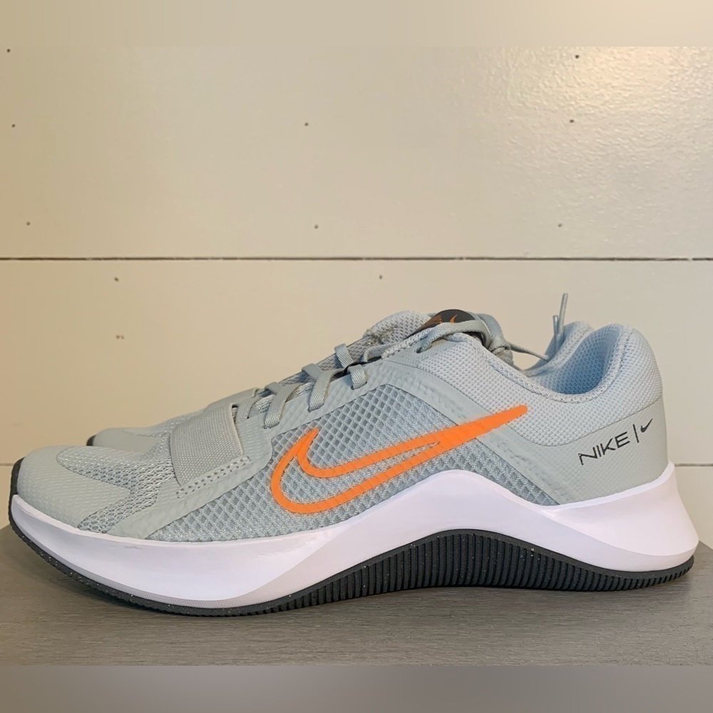 Nike MC Trainer 2 'Grey Bright Mandarin' DM0823-010 Size: 7 Men’s / 8.5 Women’s
